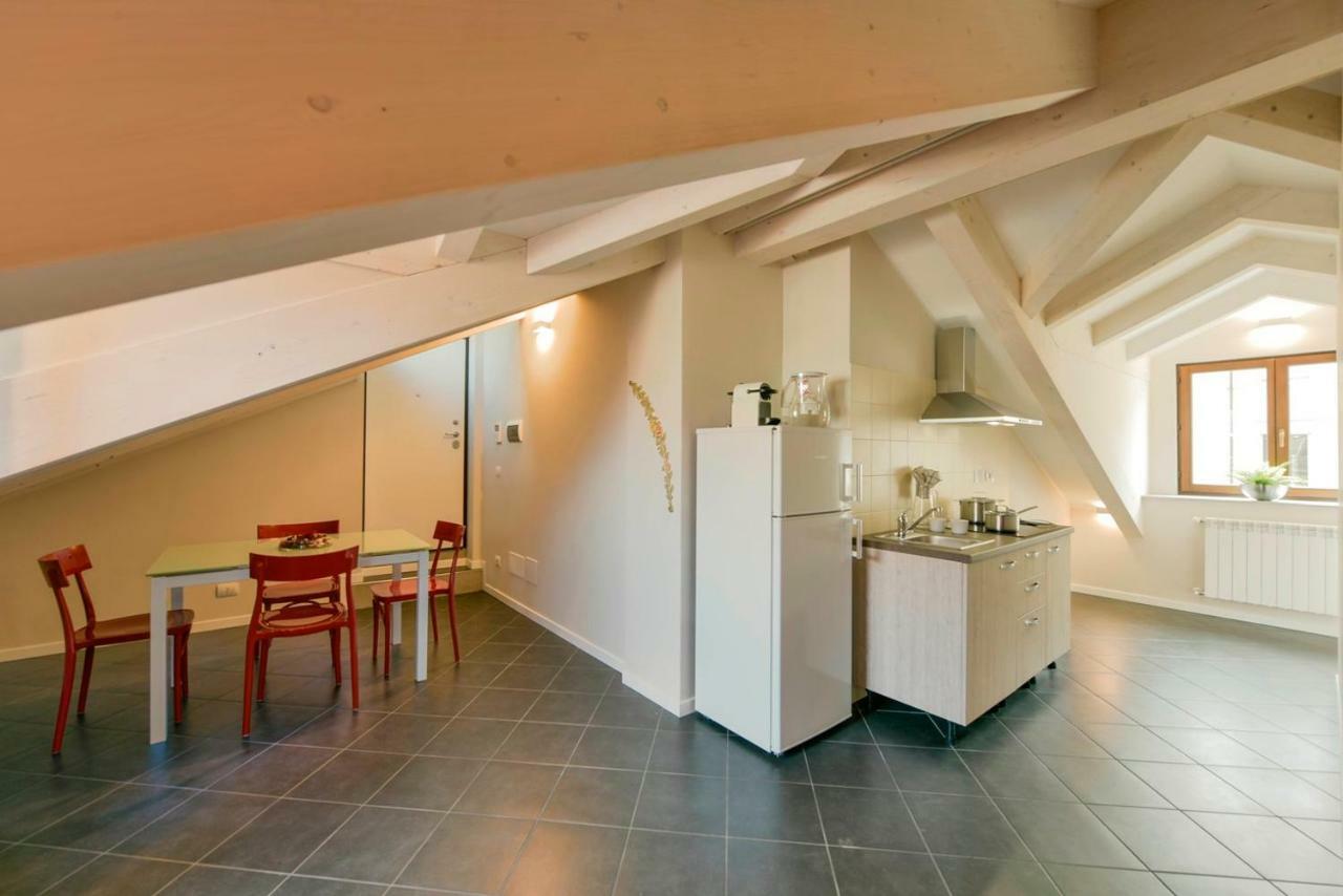 Appartement Mansarda La Duchessa à Turin Extérieur photo