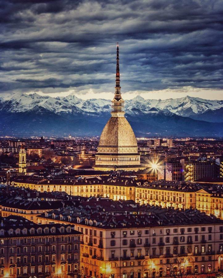Appartement Mansarda La Duchessa à Turin Extérieur photo